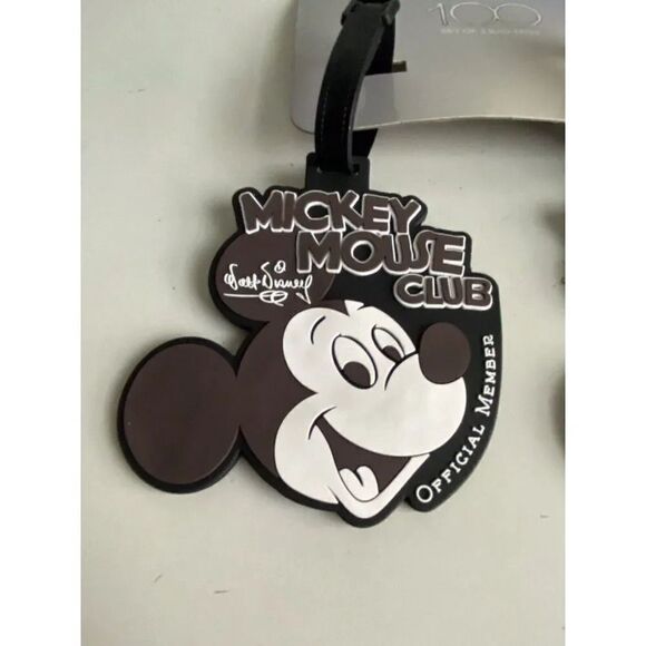2 Pack DISNEY 100 Years Of Wonder Mickey Mouse Club LUGGAGE ID BAG TAGS NEW - Picture 2 of 10